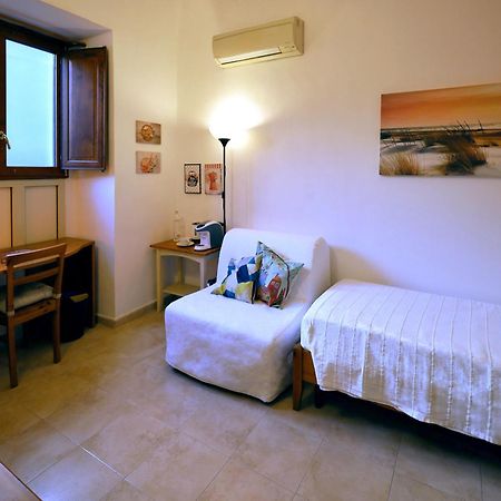 Cataneasy Rooms Extérieur photo