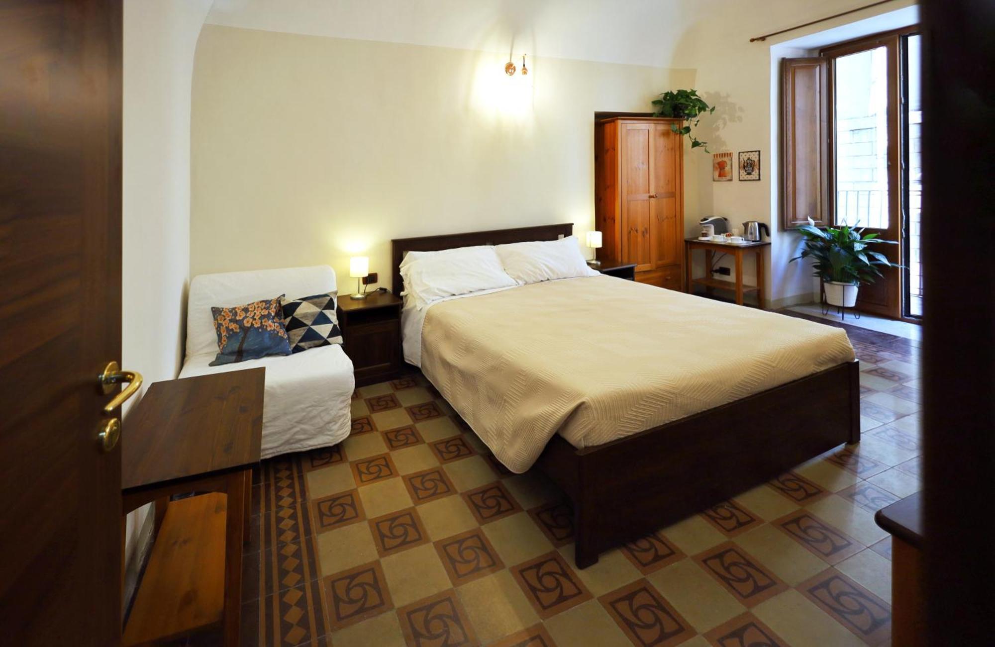 Cataneasy Rooms Extérieur photo